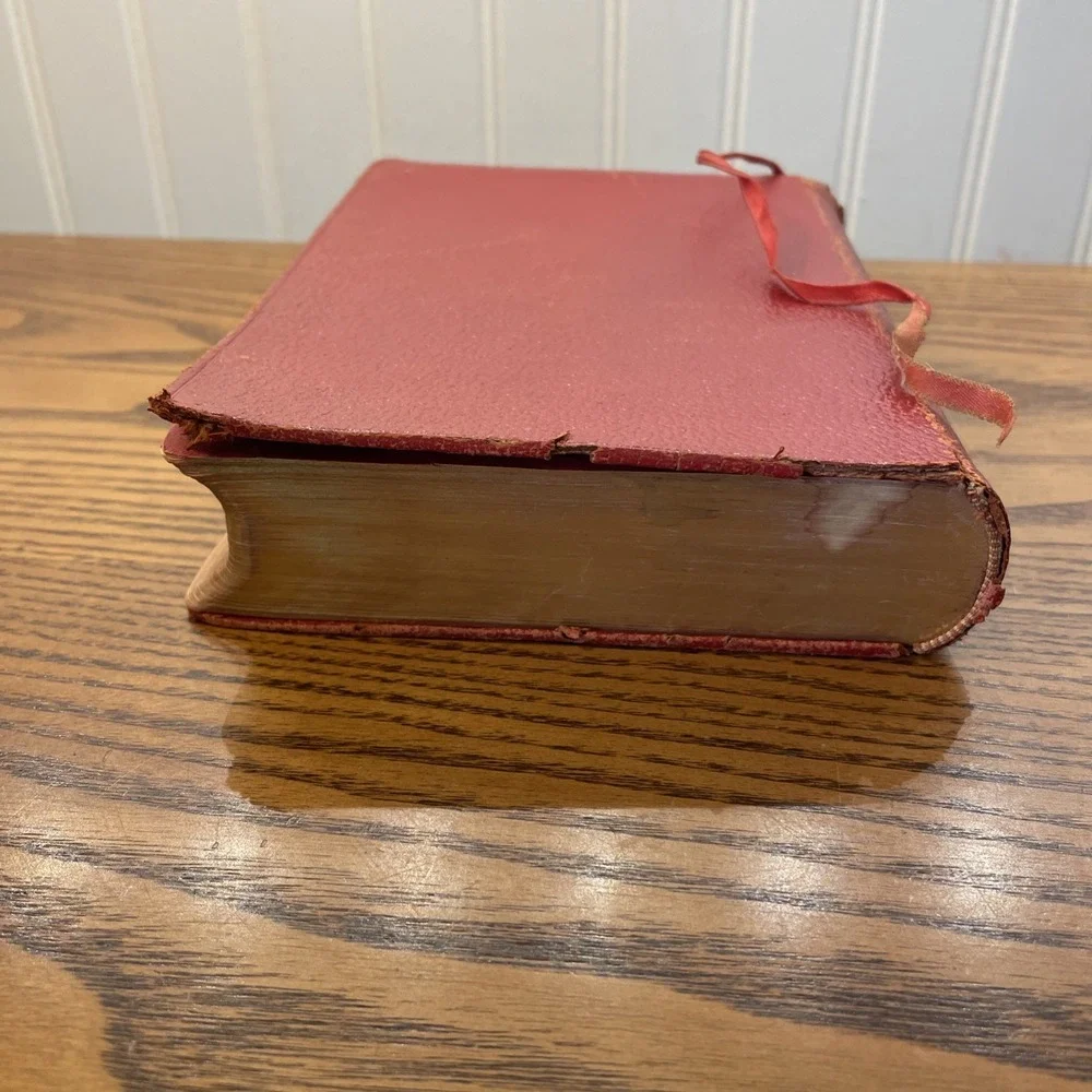 HOLY BIBLE - RSV Revised Standard Version, Vtg 1953 World Red Morocco Leather